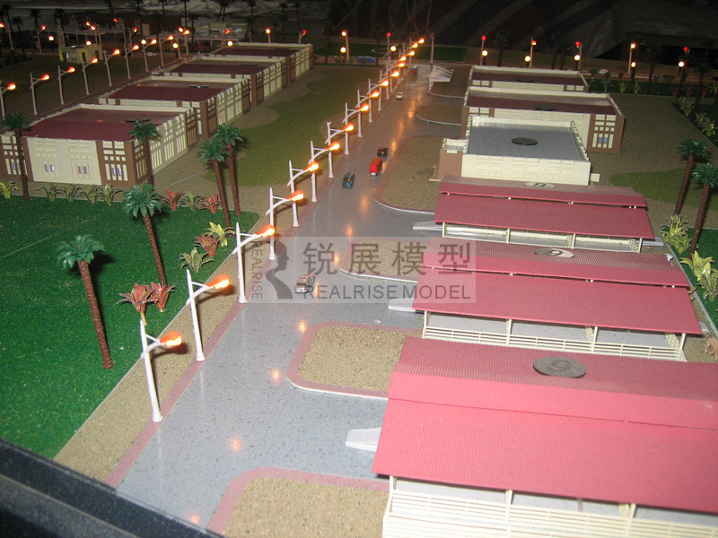 The Qatari farm building model