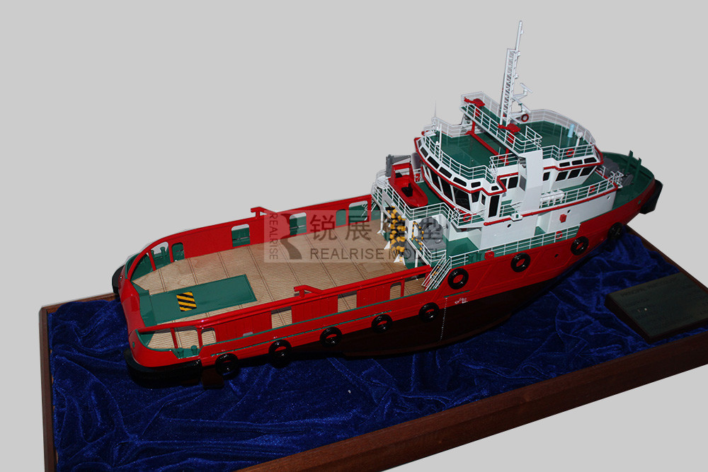 1×60拖船模型