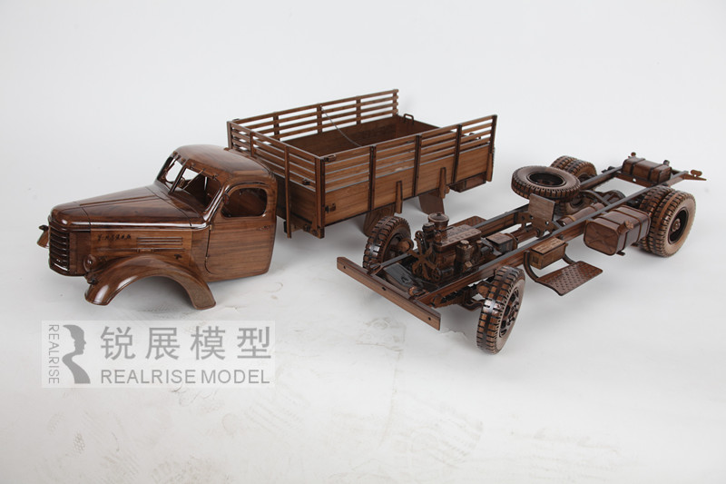 经典解放卡车实木模型